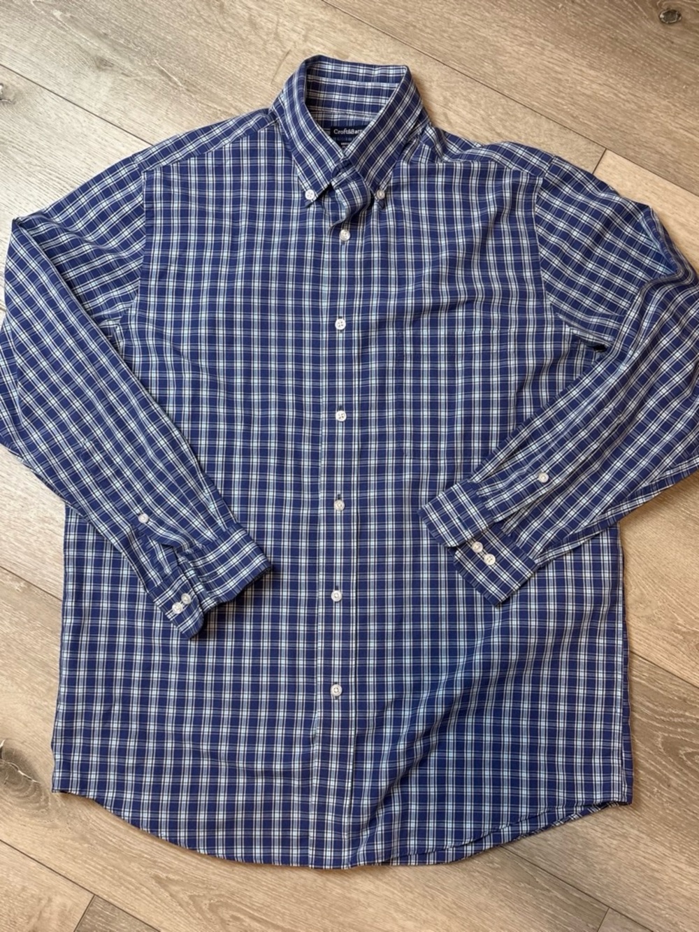 croft & barrow Blue and White Plaid Button-Down Shirt
